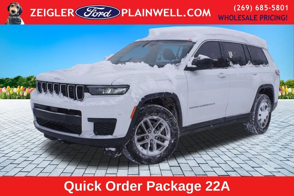 2021 Jeep Grand Cherokee L Laredo for sale in Plainwell, MI