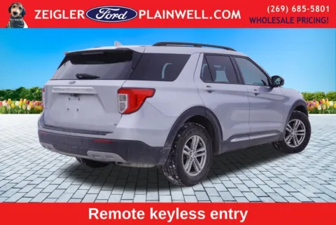 More photos of 2020 Ford Explorer XLT at Zeigler Ford of Plainwell, MI
