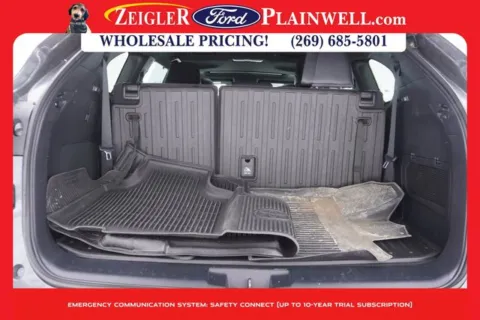 More photos of 2023 Toyota Highlander L at Zeigler Ford of Plainwell, MI