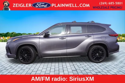 Photos of 2023 Toyota Highlander L for sale in Plainwell, MI at Zeigler Ford of Plainwell