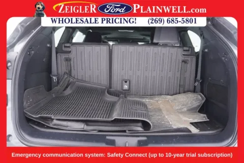 More photos of 2023 Toyota Highlander L at Zeigler Ford of Plainwell, MI