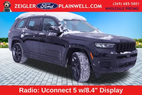 More photos of 2023 Jeep Grand Cherokee L Altitude at Zeigler Ford of Plainwell, MI