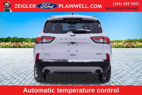 More photos of 2021 Ford Escape Hybrid SEL at Zeigler Ford of Plainwell, MI