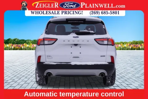 More photos of 2021 Ford Escape Hybrid SEL at Zeigler Ford of Plainwell, MI