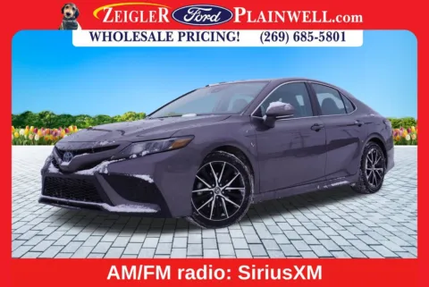 Gray 2023 Toyota Camry Hybrid SE for sale in Plainwell, MI