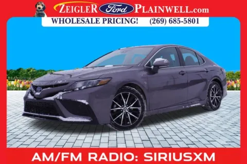 Gray 2023 Toyota Camry Hybrid SE for sale in Plainwell, MI