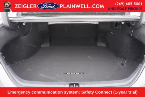 More photos of 2023 Toyota Camry Hybrid SE at Zeigler Ford of Plainwell, MI