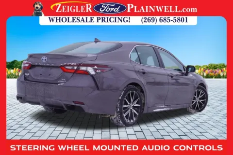 More photos of 2023 Toyota Camry Hybrid SE at Zeigler Ford of Plainwell, MI