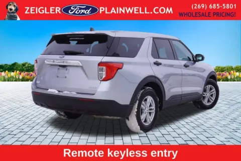 More photos of 2022 Ford Explorer at Zeigler Ford of Plainwell, MI