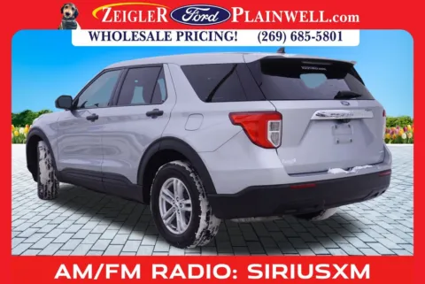 More photos of 2022 Ford Explorer at Zeigler Ford of Plainwell, MI