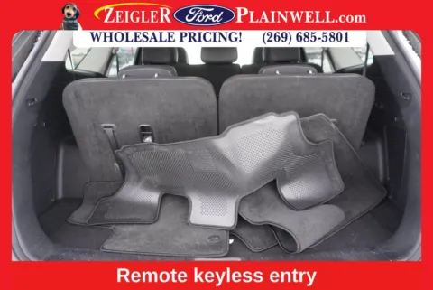 More photos of 2024 Kia Sorento S at Zeigler Ford of Plainwell, MI