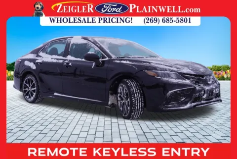 More photos of 2024 Toyota Camry SE at Zeigler Ford of Plainwell, MI