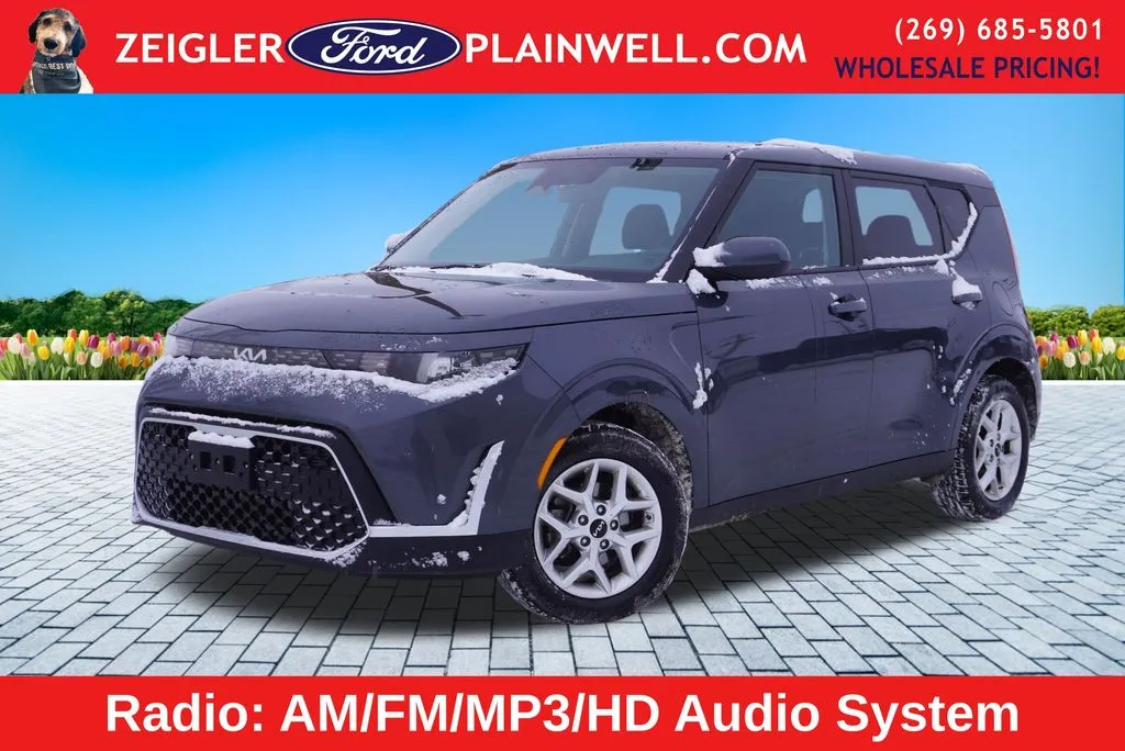 Gray 2024 Kia Soul LX for sale in Plainwell, MI