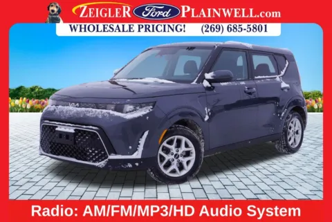 Gray 2024 Kia Soul LX for sale in Plainwell, MI