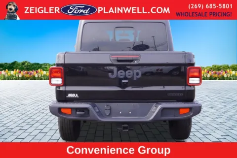 More photos of 2021 Jeep Gladiator Sport at Zeigler Ford of Plainwell, MI