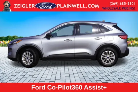 Photos of 2022 Ford Escape SE for sale in Plainwell, MI at Zeigler Ford of Plainwell
