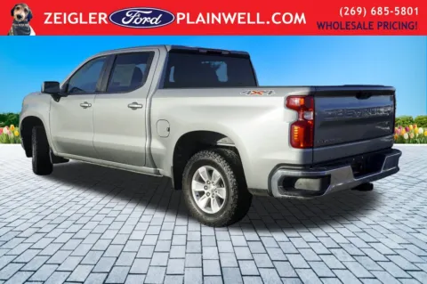 Photos of 2025 Chevrolet Silverado 1500 LT for sale in Plainwell, MI at Zeigler Ford of Plainwell