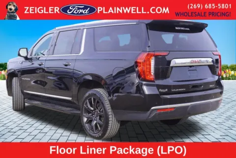 Another view of 2023 GMC Yukon XL SLT for sale in Plainwell, MI at Zeigler Ford of Plainwell