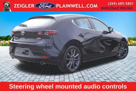 More photos of 2021 Mazda Mazda3 Preferred at Zeigler Ford of Plainwell, MI