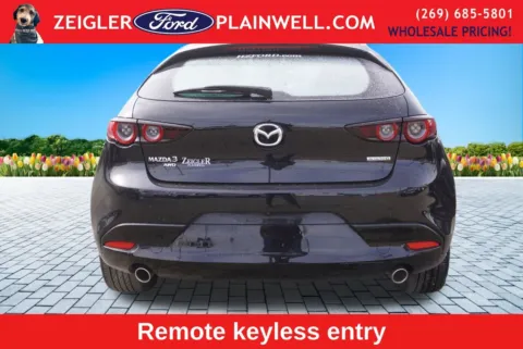More photos of 2021 Mazda Mazda3 Preferred at Zeigler Ford of Plainwell, MI