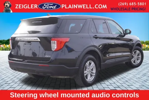 More photos of 2023 Ford Explorer at Zeigler Ford of Plainwell, MI