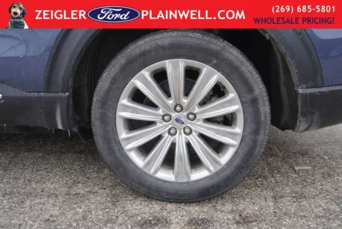More photos of 2021 Ford Explorer Limited at Zeigler Ford of Plainwell, MI
