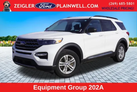 White 2023 Ford Explorer XLT for sale in Plainwell, MI