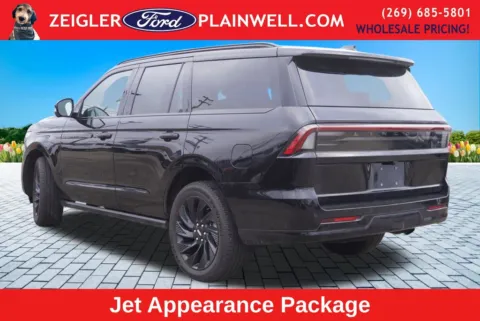 Another view of 2025 Lincoln Navigator Reserve for sale in Plainwell, MI at Zeigler Ford of Plainwell