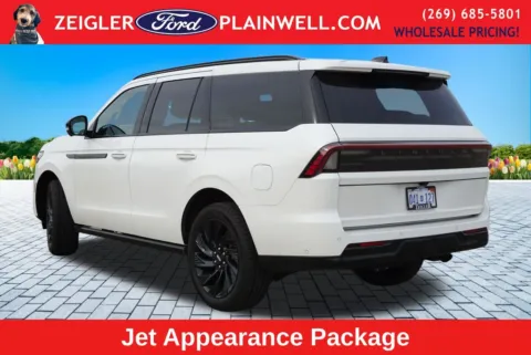 Another view of 2025 Lincoln Navigator Reserve for sale in Plainwell, MI at Zeigler Ford of Plainwell