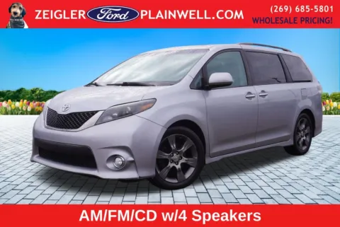 Red 2016 Toyota Sienna L for sale in Plainwell, MI