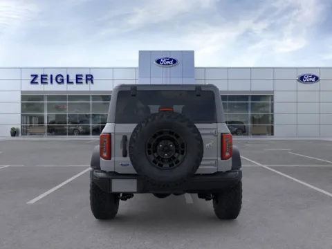 More photos of 2026 Ford Bronco Badlands at Zeigler Ford of Plainwell, MI