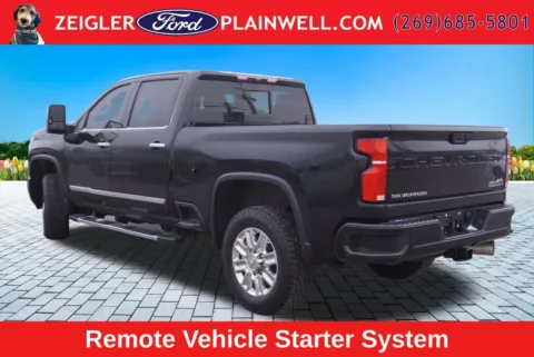 More photos of 2024 Chevrolet Silverado 2500HD High Country at Zeigler Ford of Plainwell, MI