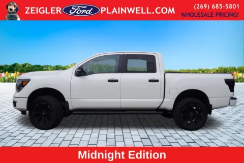 Photos of 2018 Nissan Titan SL for sale in Plainwell, MI at Zeigler Ford of Plainwell