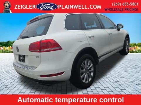 More photos of 2011 Volkswagen Touareg VR6 FSI at Zeigler Ford of Plainwell, MI