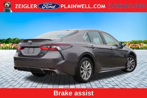More photos of 2024 Toyota Camry SE at Zeigler Ford of Plainwell, MI