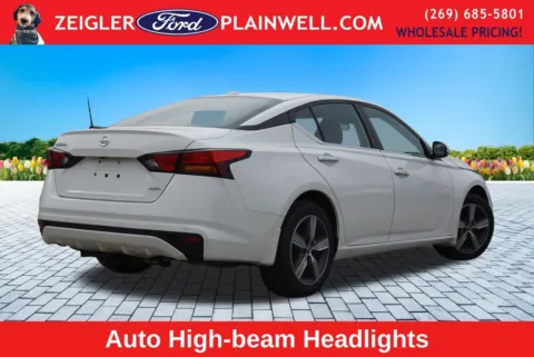 More photos of 2021 Nissan Altima 2.5 S at Zeigler Ford of Plainwell, MI