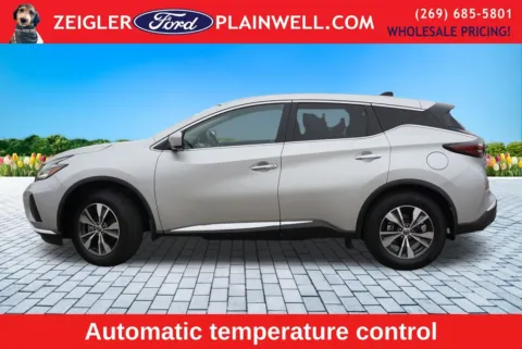 Photos of 2022 Nissan Murano S for sale in Plainwell, MI at Zeigler Ford of Plainwell