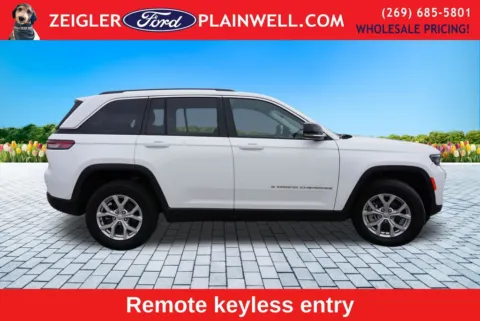 More photos of 2023 Jeep Grand Cherokee Limited at Zeigler Ford of Plainwell, MI