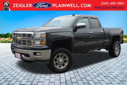 Black 2015 Chevrolet Silverado 1500 LT for sale in Plainwell, MI