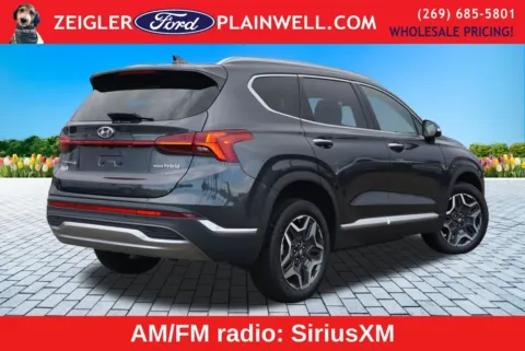 More photos of 2023 Hyundai Santa Fe Hybrid Limited at Zeigler Ford of Plainwell, MI