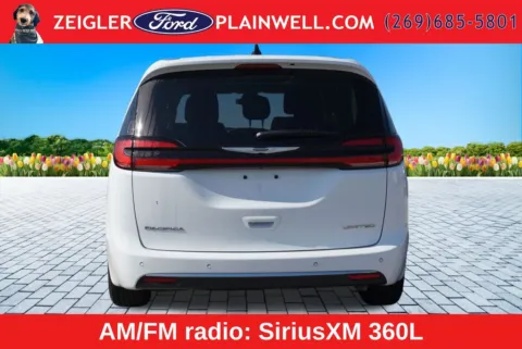 More photos of 2024 Chrysler Pacifica Limited at Zeigler Ford of Plainwell, MI