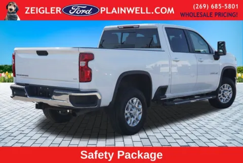 More photos of 2023 Chevrolet Silverado 2500HD LT at Zeigler Ford of Plainwell, MI