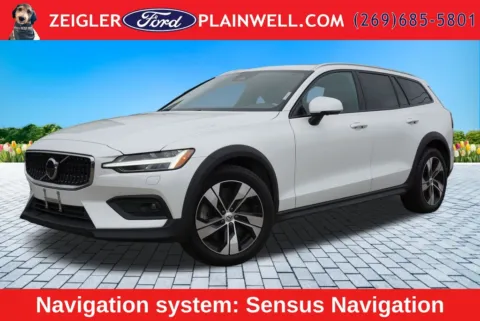 White 2024 Volvo V60 Cross Country B5 Plus for sale in Plainwell, MI