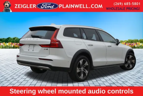 More photos of 2024 Volvo V60 Cross Country B5 Plus at Zeigler Ford of Plainwell, MI