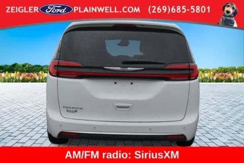 More photos of 2024 Chrysler Pacifica Touring L at Zeigler Ford of Plainwell, MI