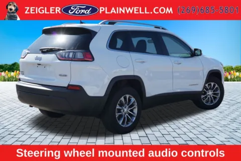 More photos of 2021 Jeep Cherokee Latitude Plus at Zeigler Ford of Plainwell, MI
