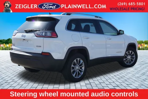 More photos of 2021 Jeep Cherokee Latitude Plus at Zeigler Ford of Plainwell, MI
