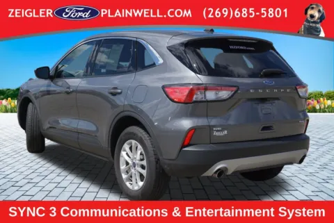 Another view of 2022 Ford Escape SE for sale in Plainwell, MI at Zeigler Ford of Plainwell