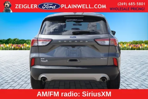 More photos of 2022 Ford Escape SE at Zeigler Ford of Plainwell, MI