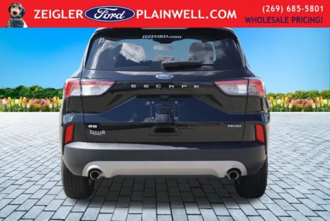 More photos of 2022 Ford Escape SE at Zeigler Ford of Plainwell, MI